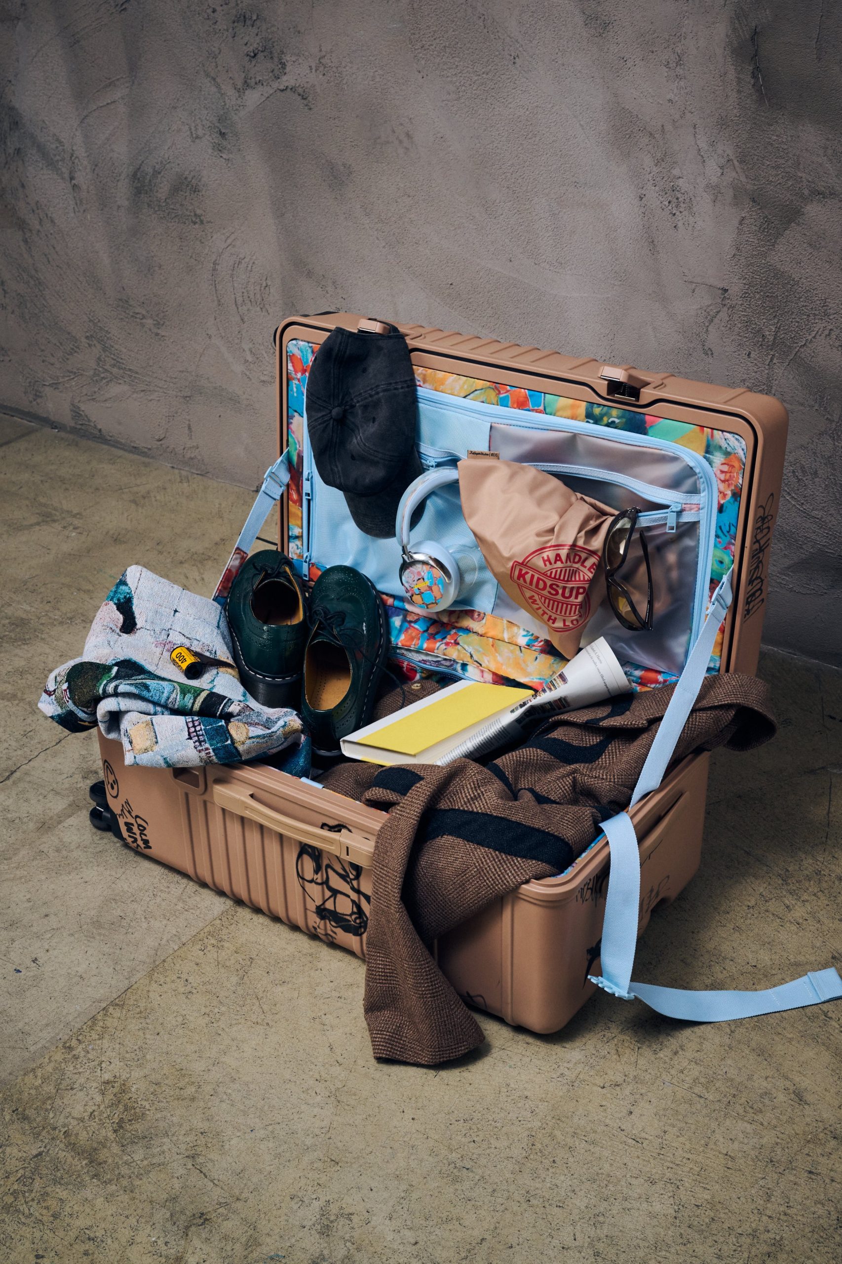 BÉIS x KidSuper The Trunk Check-In Roller in Cargo - Image 2