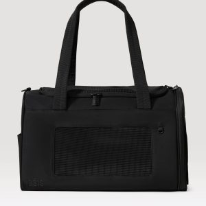The Pet Carrier in Black