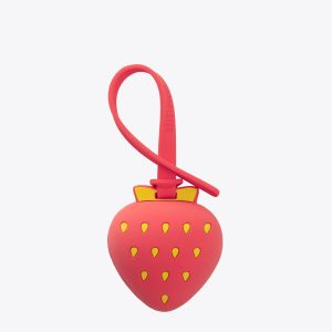 BÉIS x poppi The Mirror Bag Charm in Strawberry