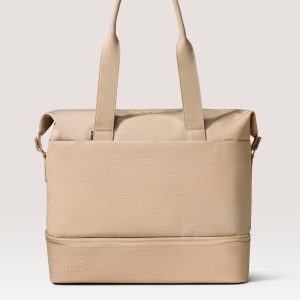 The Weekender in Beige