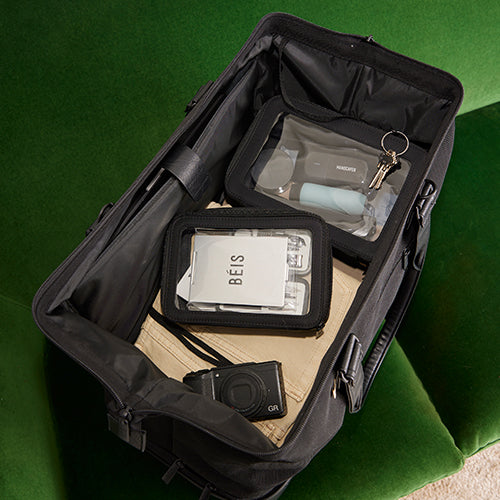 The In Flight Cosmetic Set in Black - Image 7